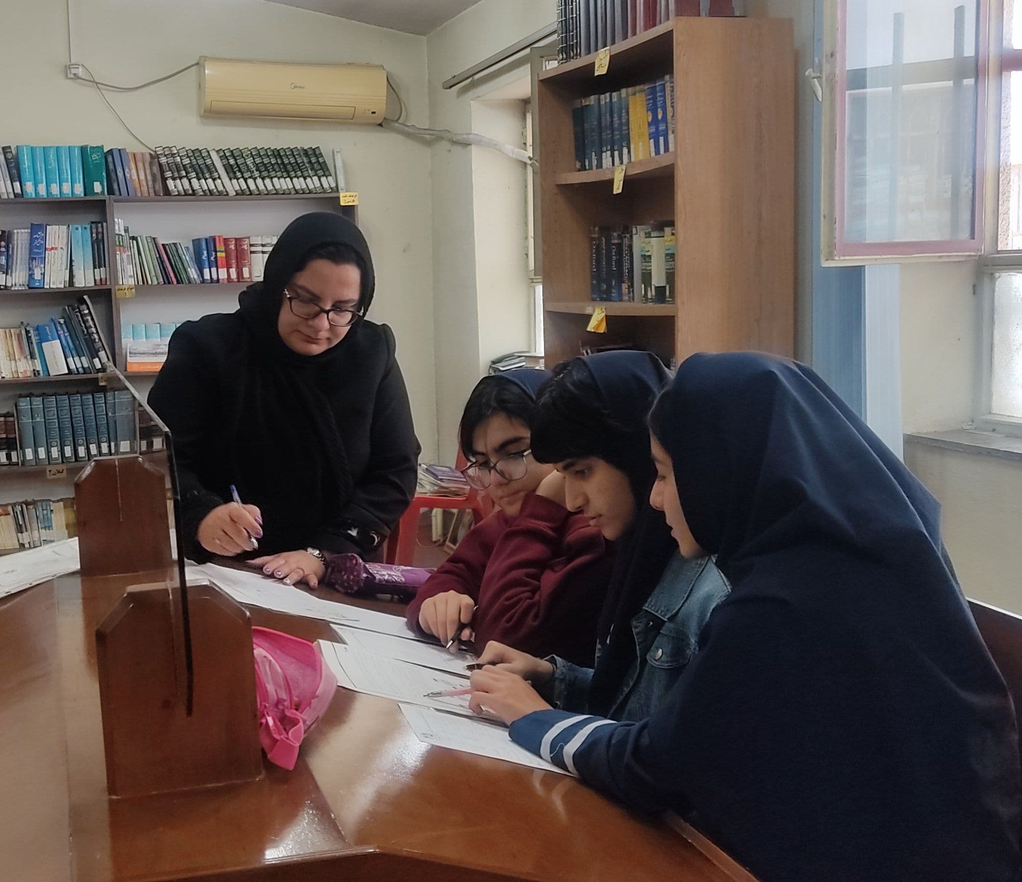 کارسوق مهرگان ریاضی 